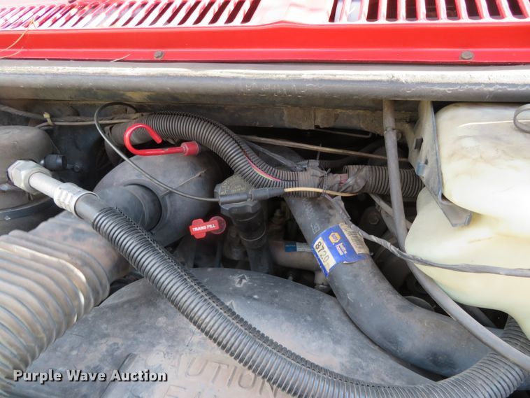 image for item DN7852 1993 Chevrolet G30  emergency vehicle