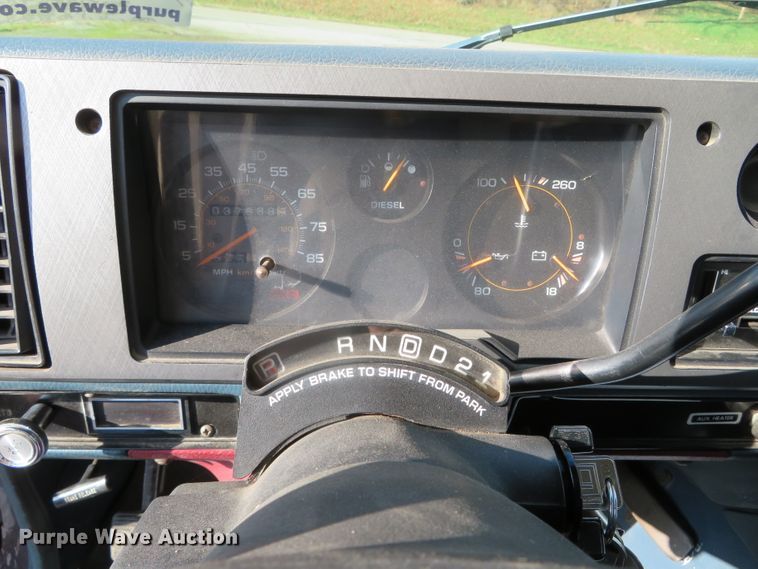 image for item DN7852 1993 Chevrolet G30  emergency vehicle