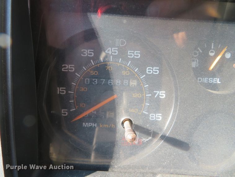 image for item DN7852 1993 Chevrolet G30  emergency vehicle