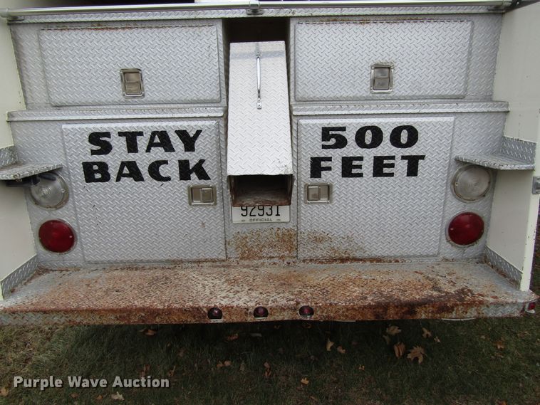 image for item EV9376 1985 Ford F700  pumper fire truck