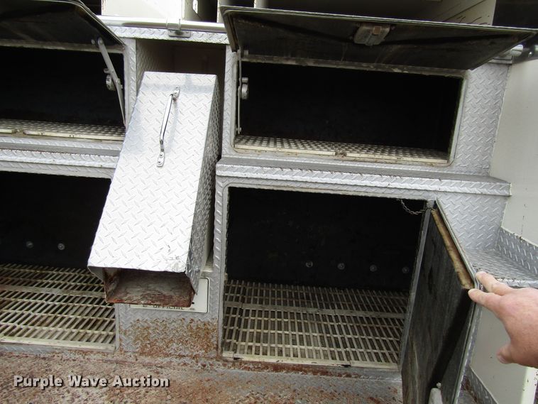 image for item EV9376 1985 Ford F700  pumper fire truck