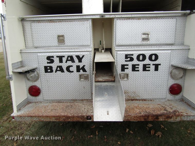 image for item EV9376 1985 Ford F700  pumper fire truck