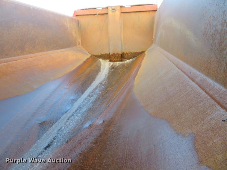 image for item FP9490 2005 International 7400  dump truck