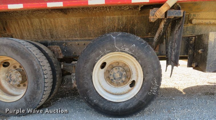 image for item FP9490 2005 International 7400  dump truck