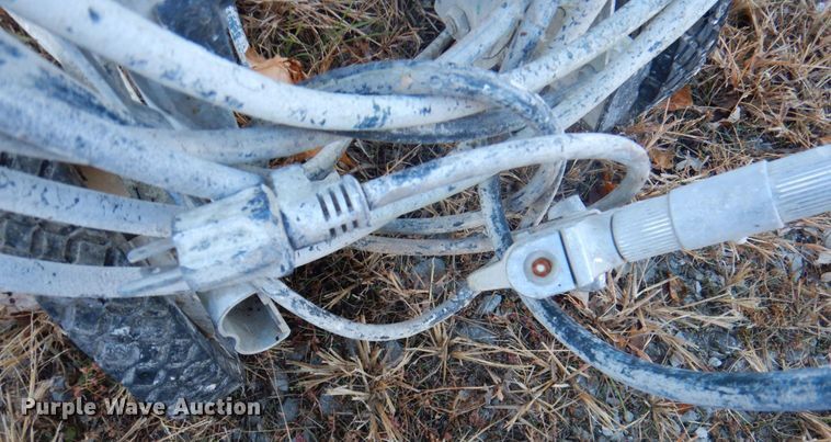 image for item IH9072 (2) Graco paint sprayers