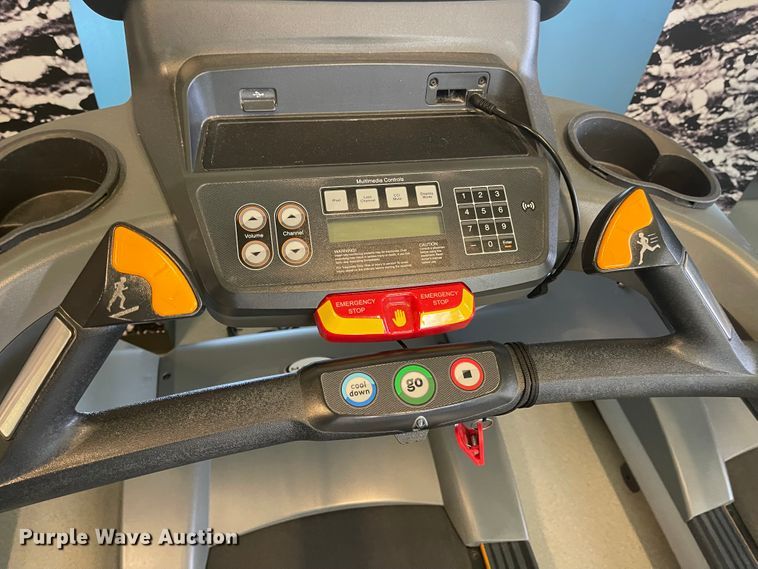 image for item IJ9573 (3) Matrix treadmills