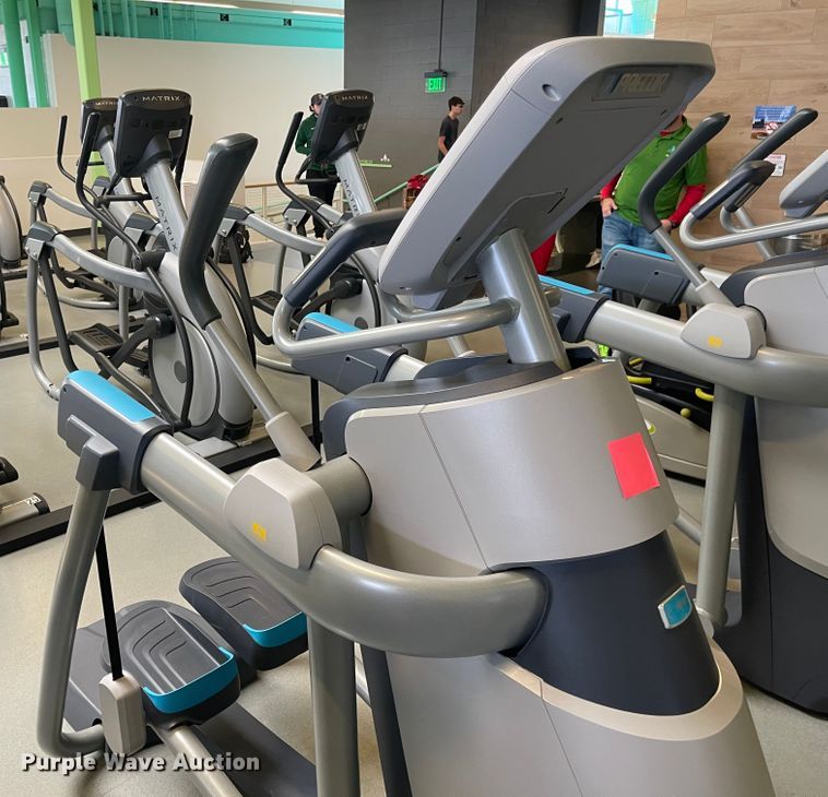 image for item IJ9574 (2) AMT elliptical machines