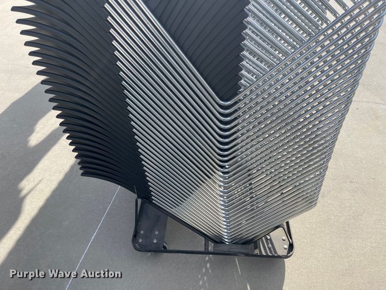 image for item IJ9577 Approximately 93 chairs