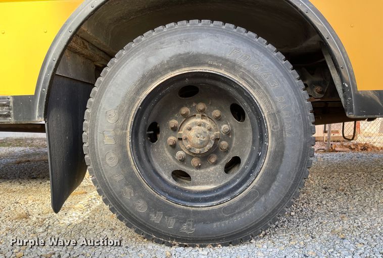 image for item IJ9579 1998 Chevrolet Blue Bird  school bus