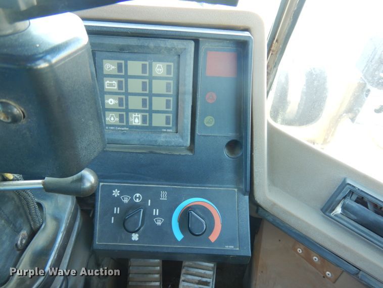 image for item IO9652 1994 Caterpillar 950F Series II  wheel loader