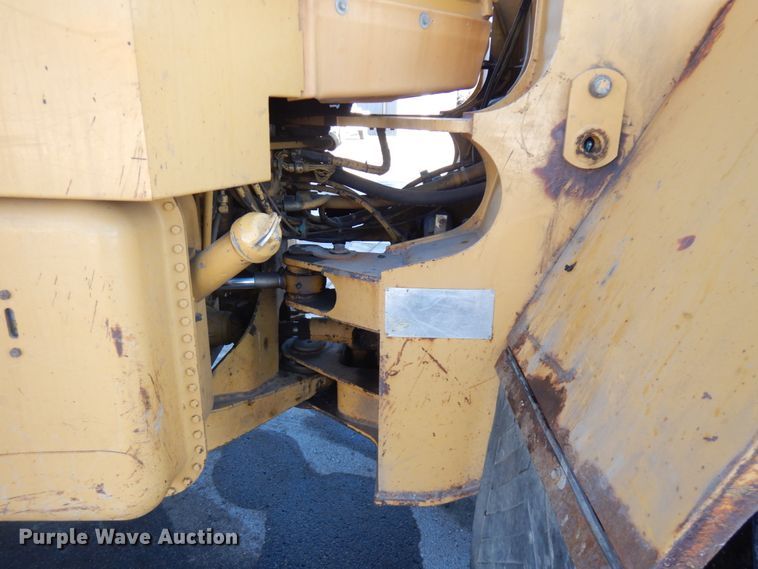 image for item IO9652 1994 Caterpillar 950F Series II  wheel loader