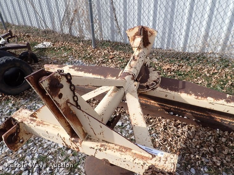 image for item IS9364 S.E. Manufacturing  8' W blade