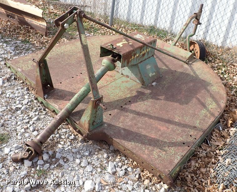 image for item IS9365 John Deere  6' W rotary mower