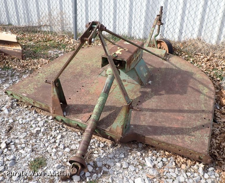 image for item IS9365 John Deere  6' W rotary mower