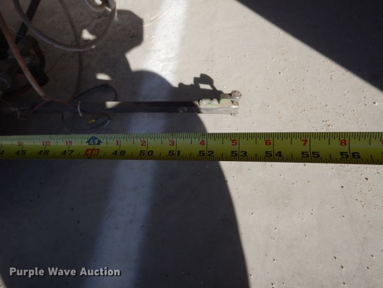 image for item IV9959 John Deere  sprayer