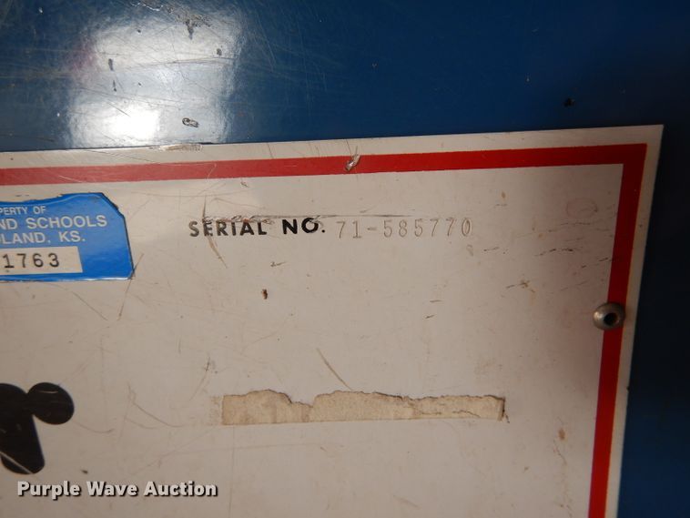 image for item IV9960 (3) Miller welders