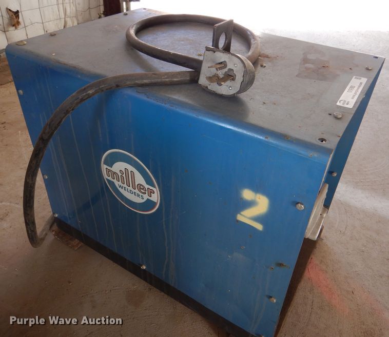 image for item IV9960 (3) Miller welders