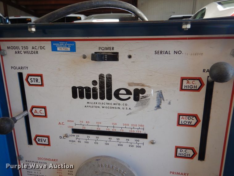 image for item IV9960 (3) Miller welders