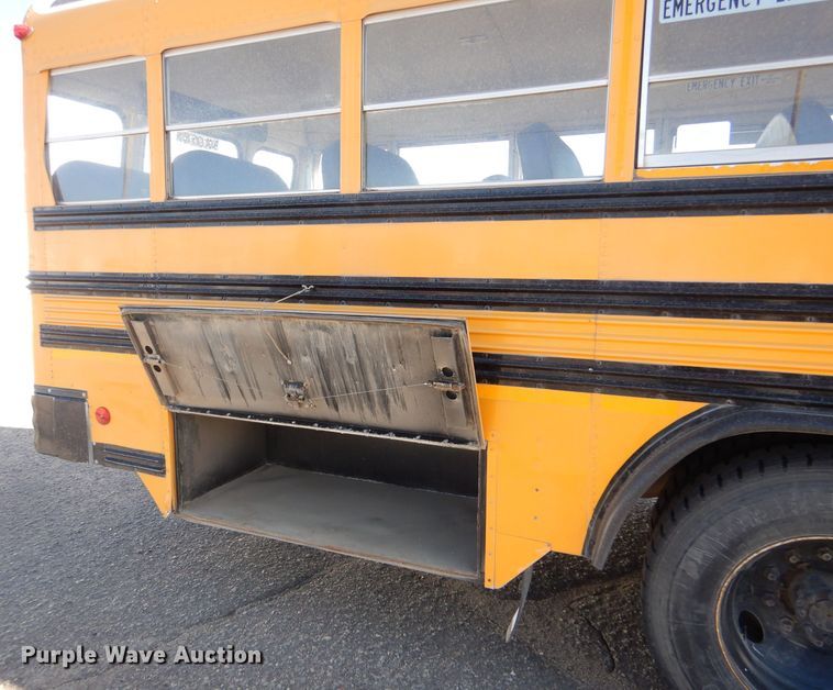 image for item IV9961 1998 Blue Bird TC2000  school bus