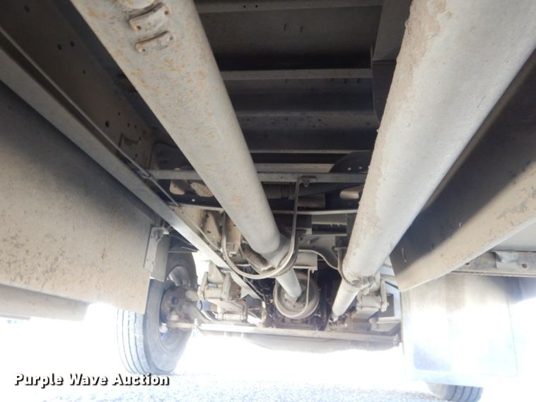 image for item IV9961 1998 Blue Bird TC2000  school bus