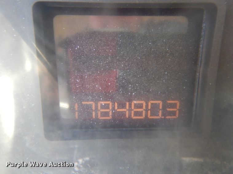 image for item IV9961 1998 Blue Bird TC2000  school bus