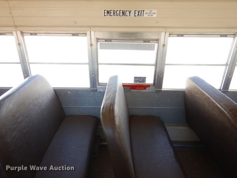image for item IV9961 1998 Blue Bird TC2000  school bus