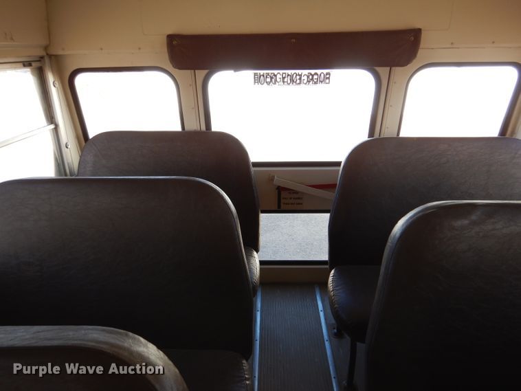 image for item IV9961 1998 Blue Bird TC2000  school bus