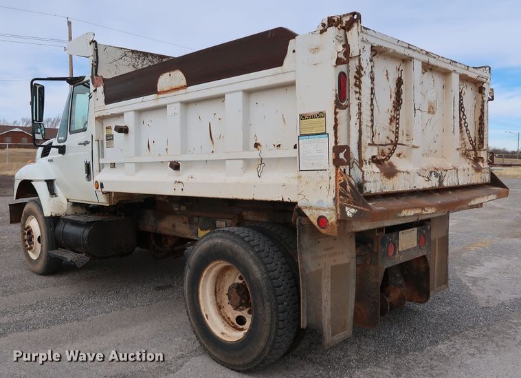 image for item IY9051 2008 International WorkStar 7300  dump truck