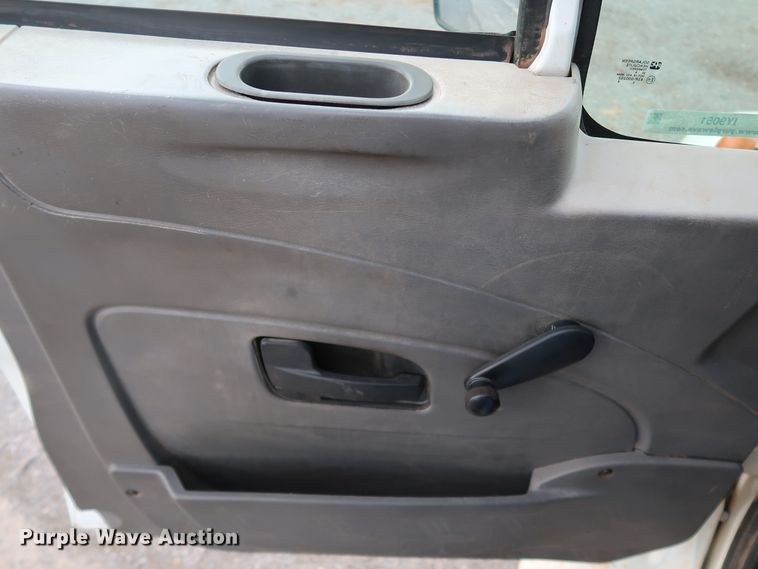 image for item IY9051 2008 International WorkStar 7300  dump truck