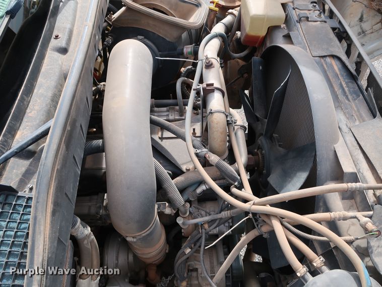 image for item IY9051 2008 International WorkStar 7300  dump truck