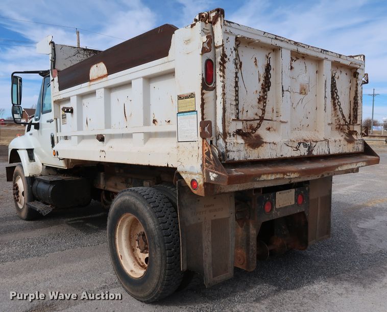 image for item IY9051 2008 International WorkStar 7300  dump truck