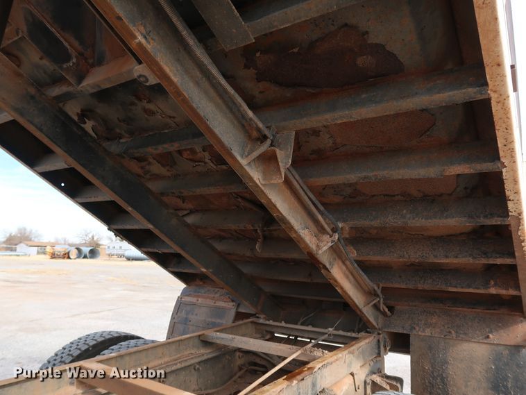 image for item IY9051 2008 International WorkStar 7300  dump truck