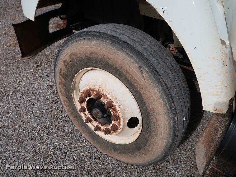 image for item IY9051 2008 International WorkStar 7300  dump truck