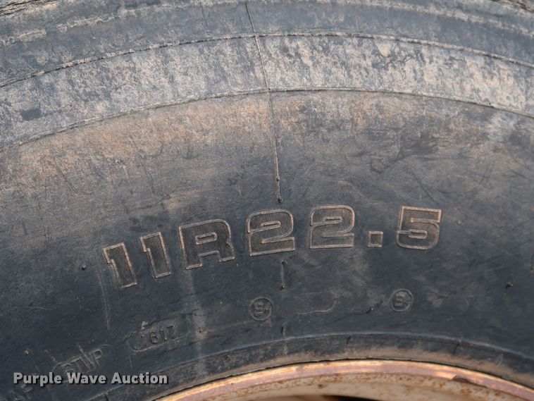 image for item IY9051 2008 International WorkStar 7300  dump truck