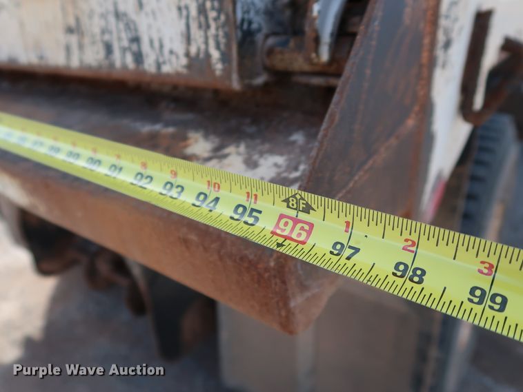 image for item IY9051 2008 International WorkStar 7300  dump truck