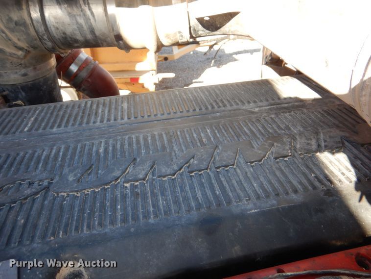 image for item JD9528 2006 Peterbilt 379  semi truck