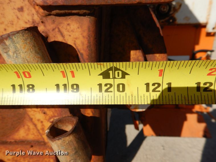 image for item JD9529 1990 International 4900  dump truck