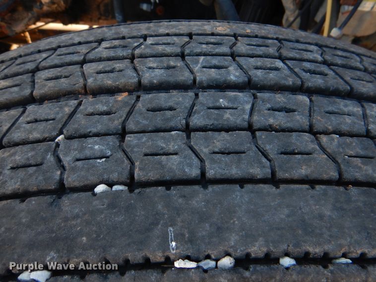 image for item JD9531 1993 Ford LTL9000  water truck