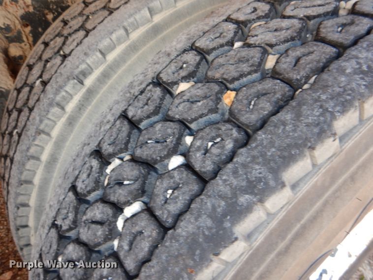 image for item JD9531 1993 Ford LTL9000  water truck