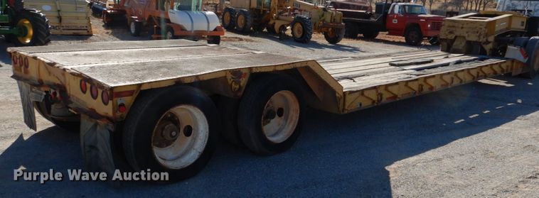 image for item JD9533 1995 Challenger RG-35  lowboy equipment trailer