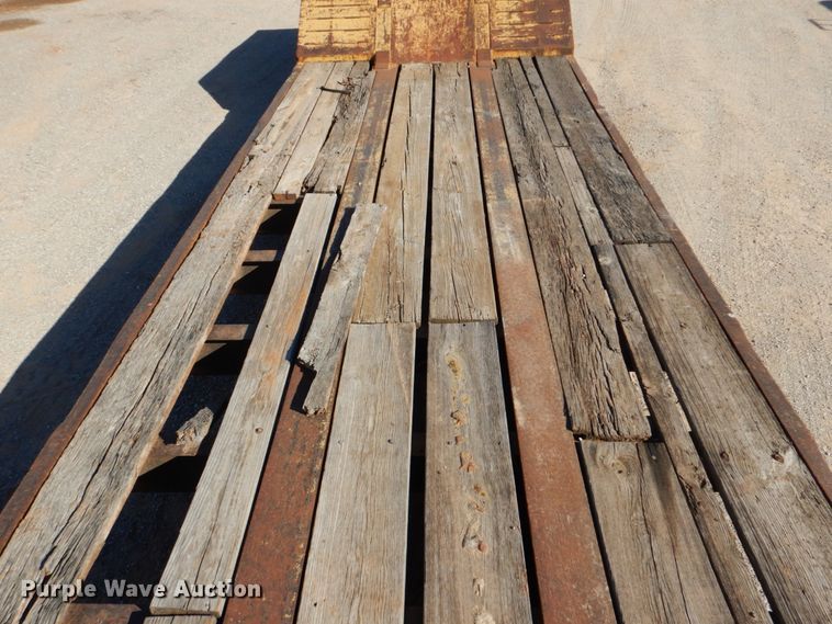 image for item JD9533 1995 Challenger RG-35  lowboy equipment trailer