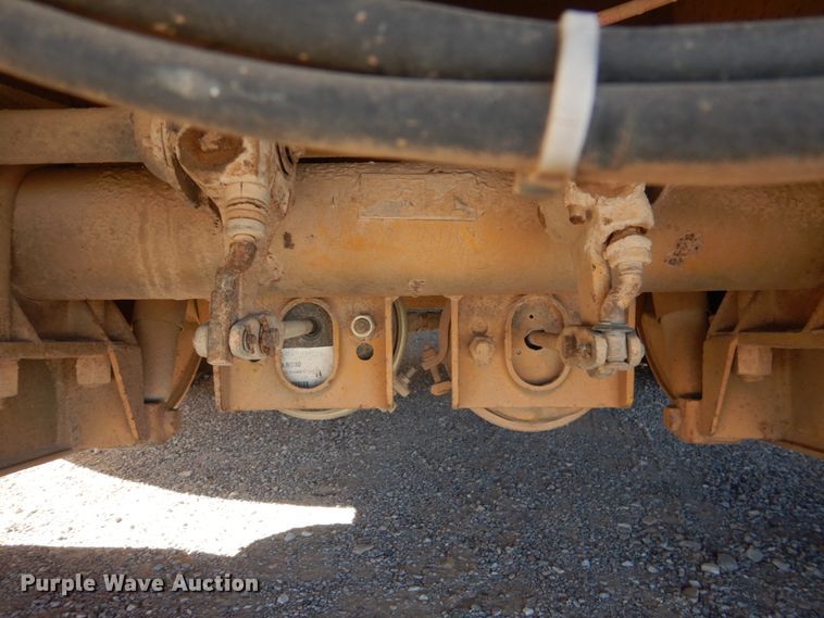 image for item JD9533 1995 Challenger RG-35  lowboy equipment trailer