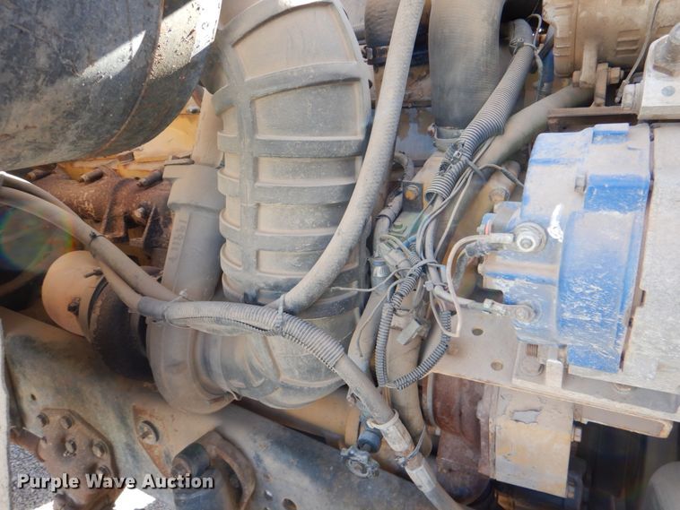 image for item JD9534 1991 Ford LT9000  semi truck