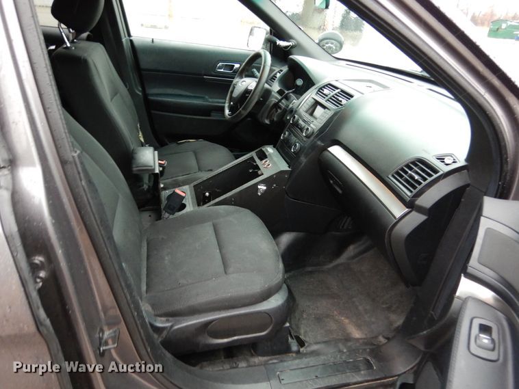 image for item JI9249 2016 Ford Explorer Police Interceptor  SUV