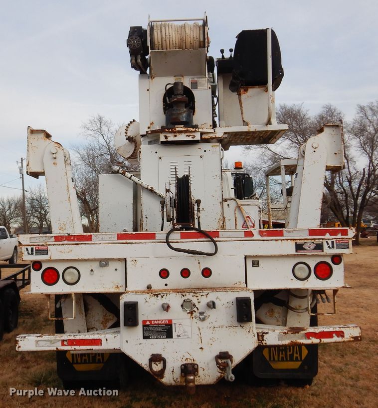 image for item JJ9726 Digger derrick truck bed
