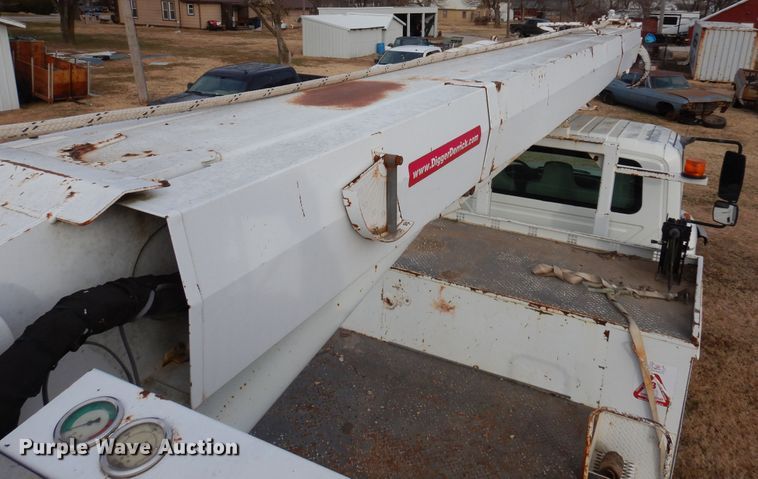 image for item JJ9726 Digger derrick truck bed