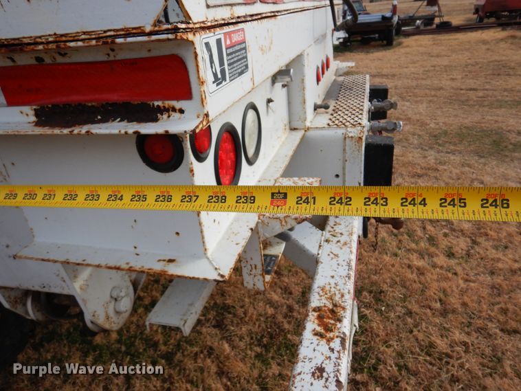 image for item JJ9726 Digger derrick truck bed