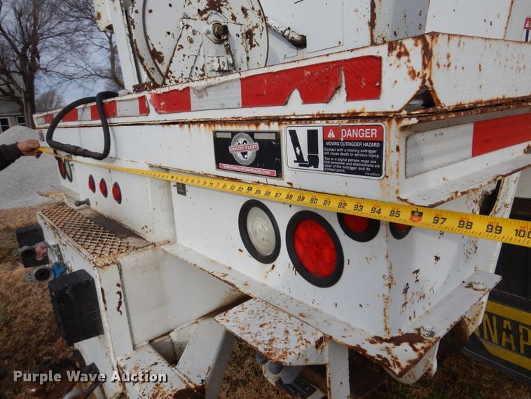 image for item JJ9726 Digger derrick truck bed