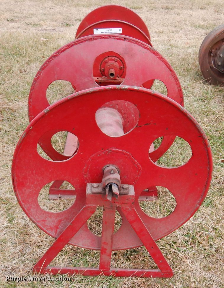 image for item JJ9727 (2) hose reels