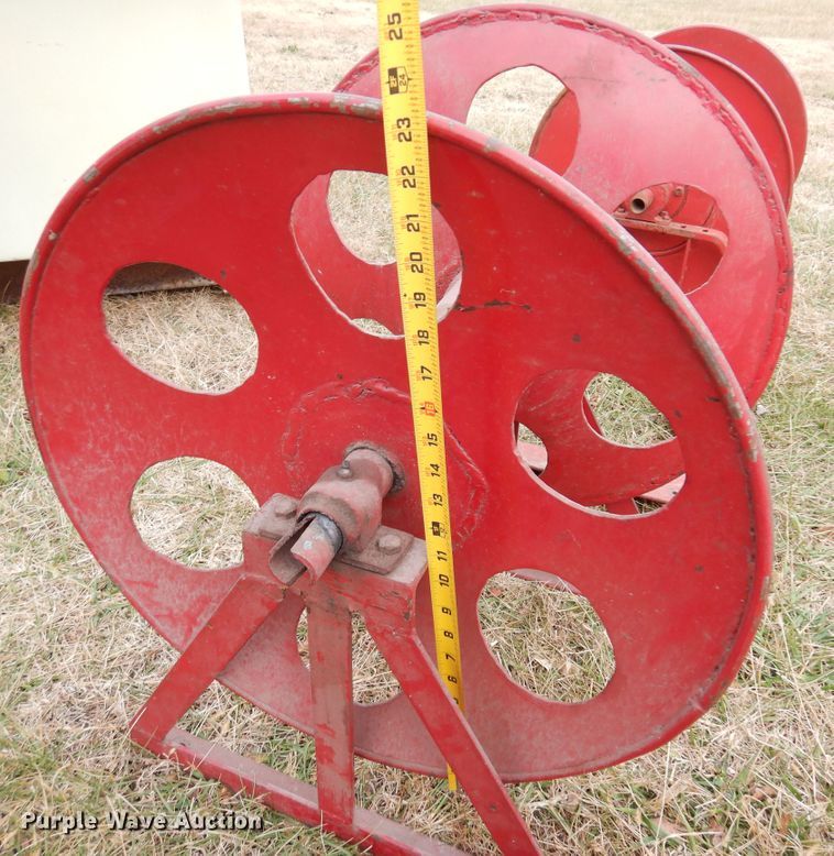 image for item JJ9727 (2) hose reels